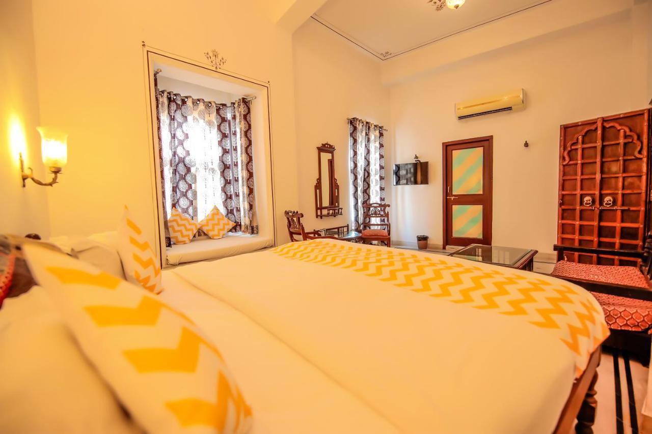 Hotel Devraj Niwas On Lake Pichola Udaipur Eksteriør billede