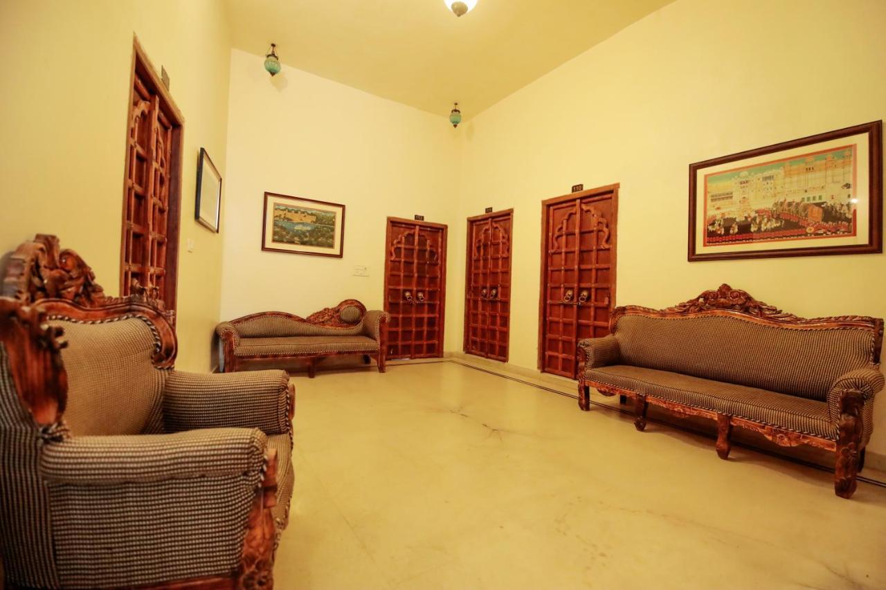 Hotel Devraj Niwas On Lake Pichola Udaipur Eksteriør billede