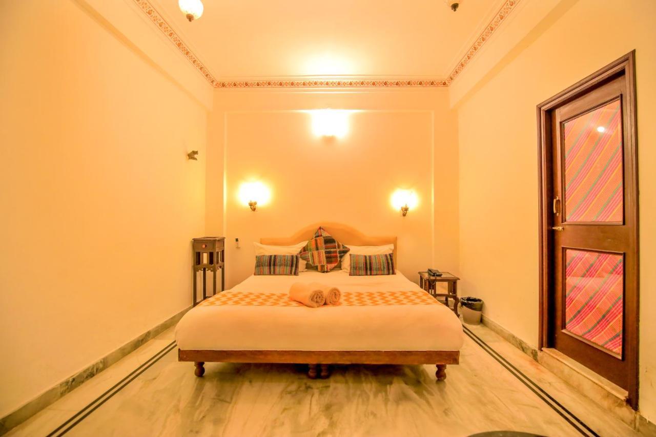 Hotel Devraj Niwas On Lake Pichola Udaipur Eksteriør billede